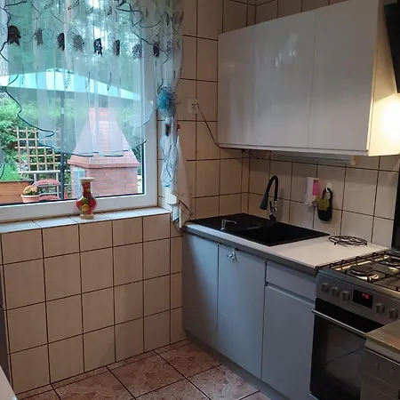 House With Swimming Pool In Morzyczyn, Cleaning Included مورزيسزين