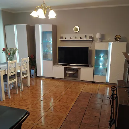 House With Swimming Pool In Morzyczyn, Cleaning Included