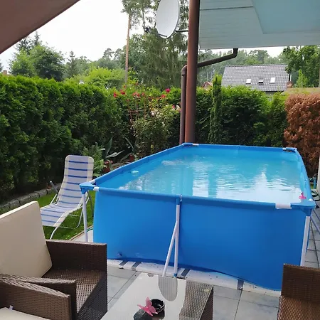 House With Swimming Pool In Morzyczyn, Cleaning Included مورزيسزين